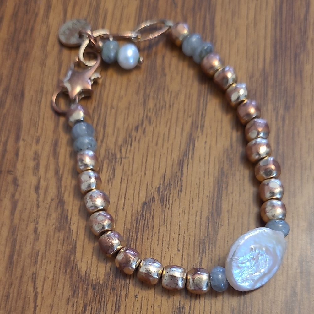 Vintage Gold and Gray Beaded Bracelet with White Pearl Accent
